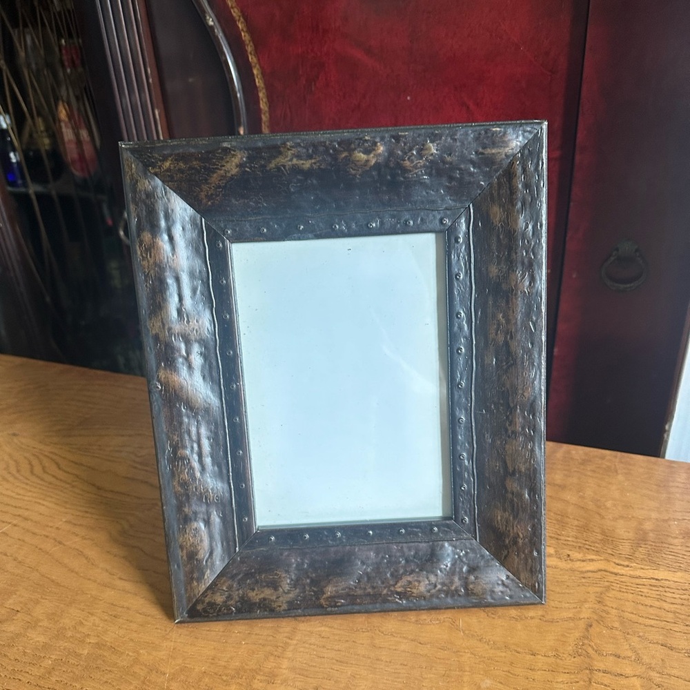 Rustic pictures frame